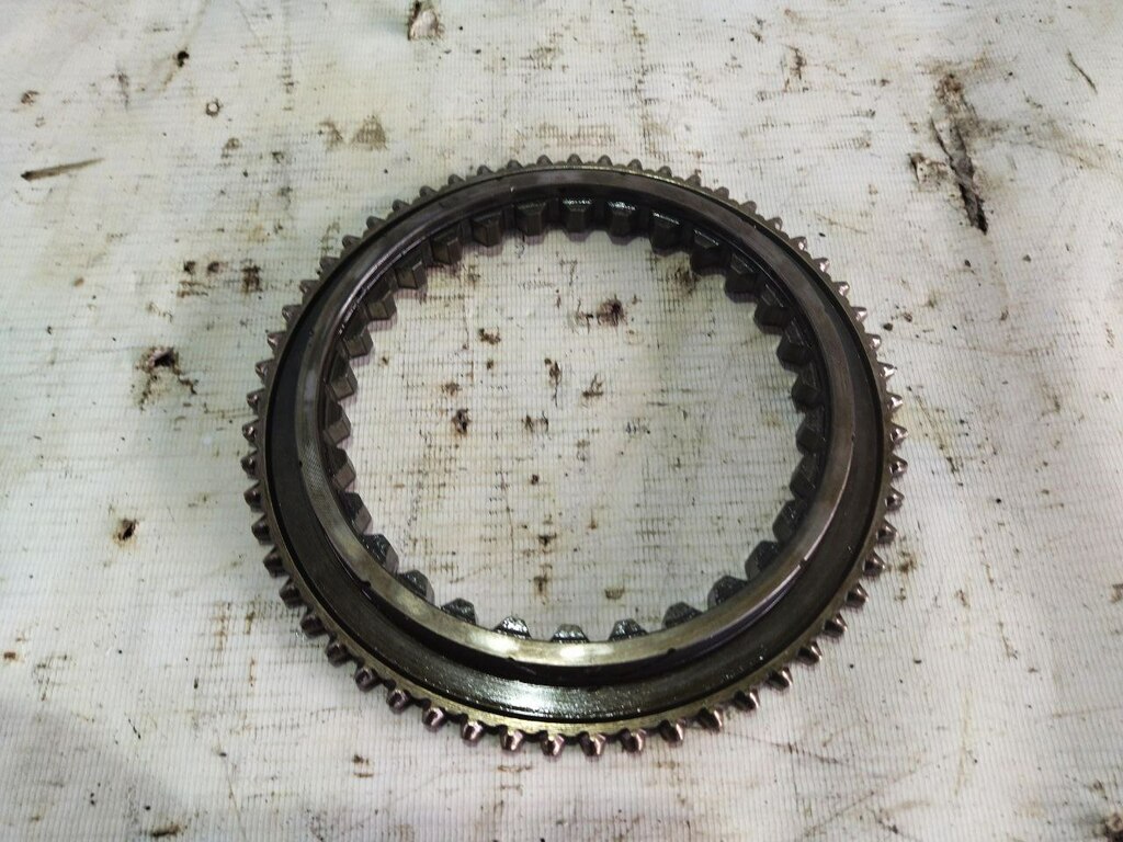 муфта синхронизатора б/у - 1